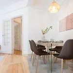 Liiiving In | Light Spacious Πόρτο