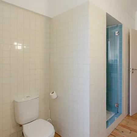 Liiiving In | Light Spacious *