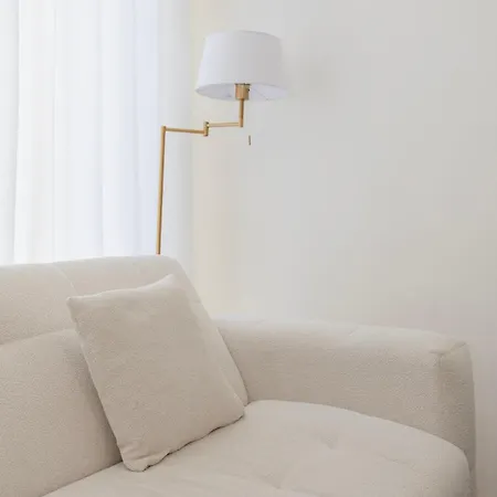 Liiiving In | Light Spacious