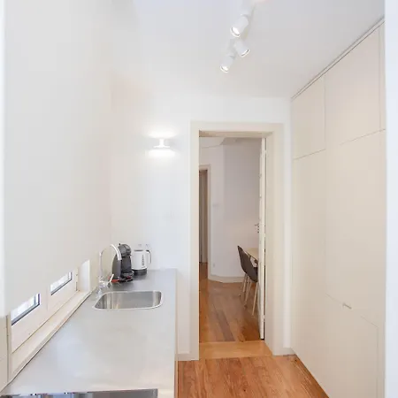 Liiiving In | Light Spacious * Porto