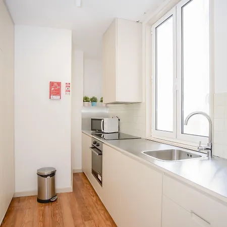Liiiving In | Light Spacious * Porto