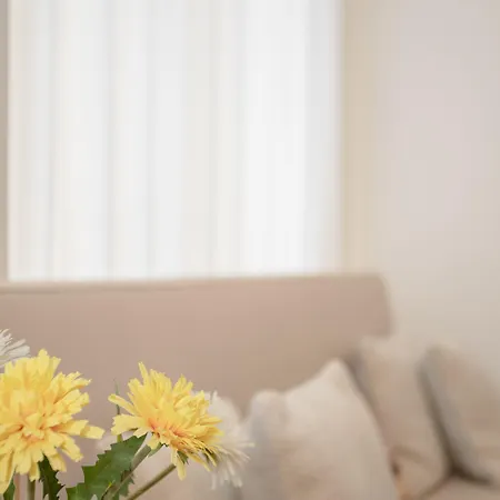 Liiiving In | Light Spacious Apartmán Porto