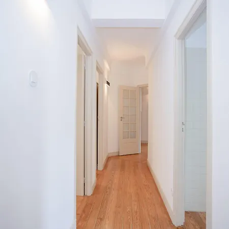 Liiiving In | Light Spacious * Porto