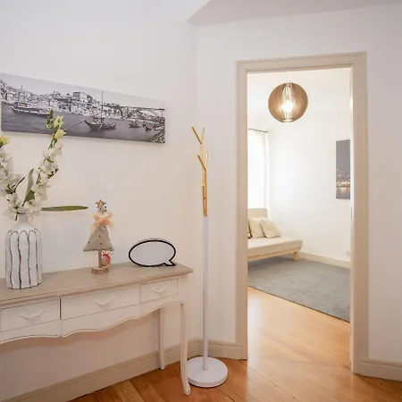 Liiiving In | Light Spacious * Porto