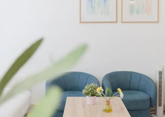 Liiiving In | Light Spacious Appartamento Oporto