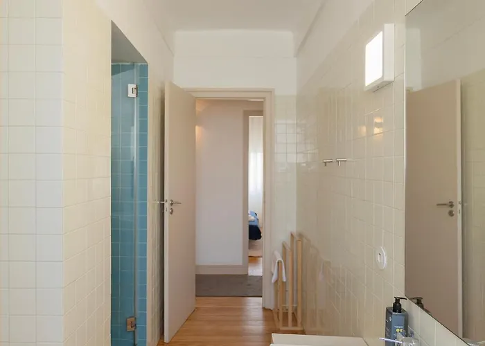 Liiiving In | Light Spacious Oporto