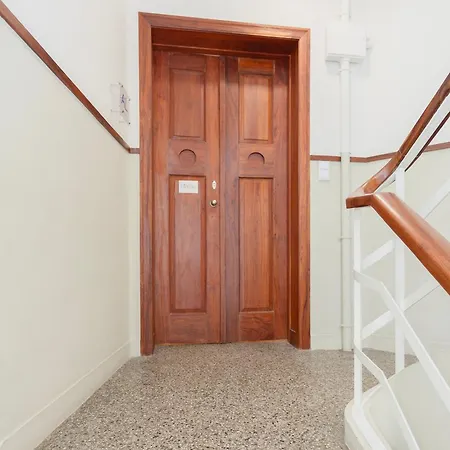 Liiiving In | Light Spacious