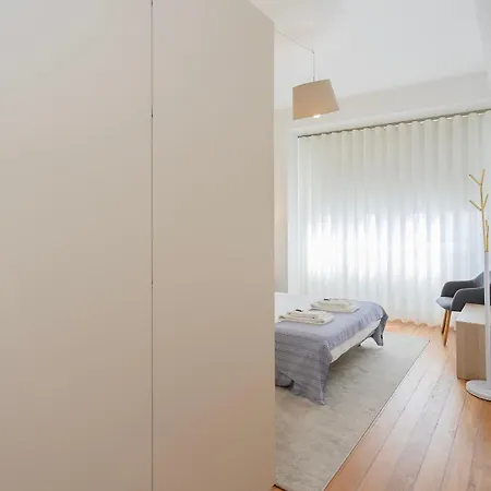 Apartamento Liiiving In | Light Spacious Porto